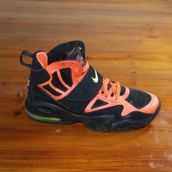 Nike Other - Nike Air Max Express Air Max 2. Size 7Y. Mens 7.